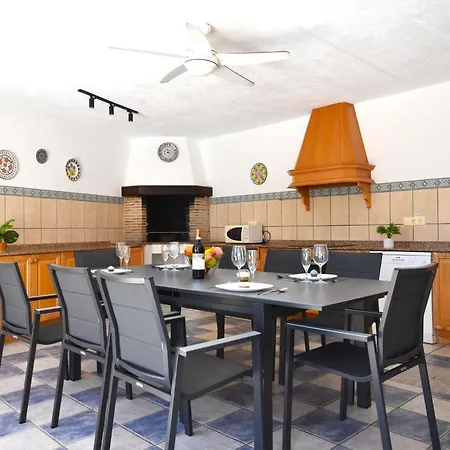 Ferienhaus Cucarres By Interhome